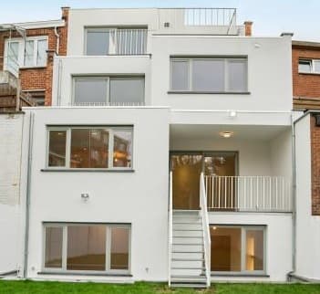 Après travaux de Façade à Uccle — Ravalement de façade par GLOBAL66